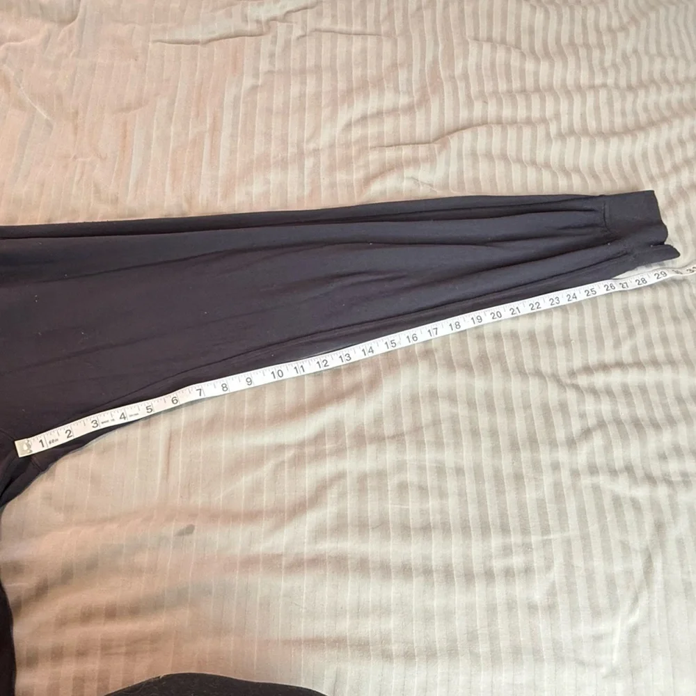Lululemon Black joggers